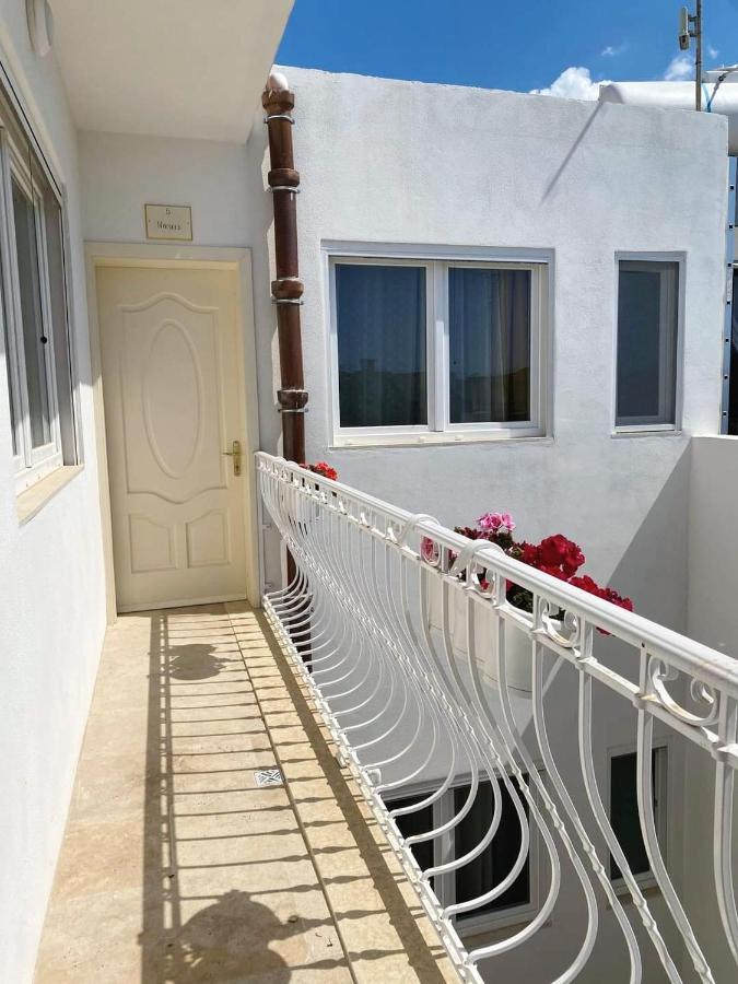 Hotel Il-Blanzun Central Boutique Living Żebbuġ Exterior foto